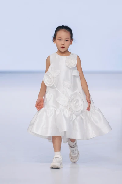 fashion-show 0812SIXDO WEDI FOTO KIENGCAN .jpeg